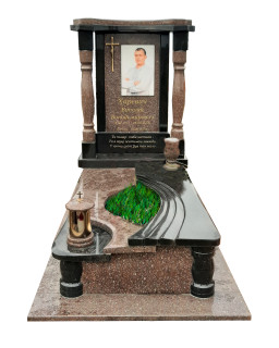 Пам'ятник з букінського  та токівського граніту