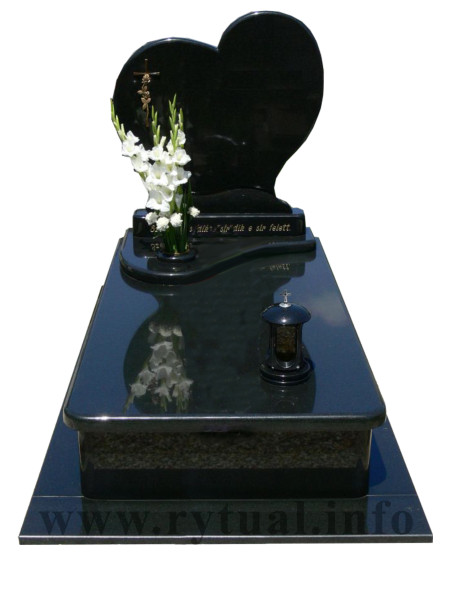 Пам'ятник з букінського граніту