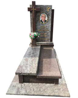 Пам'ятник ток гранат