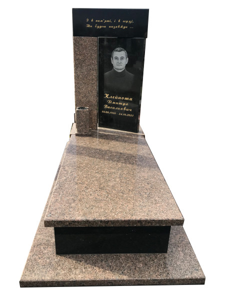 Пам'ятник з межирічки та букінського граніту Пам'ятник з межирічки та букінського граніту