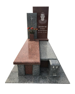 Пам'ятник з лізниківського та покостівського граніту