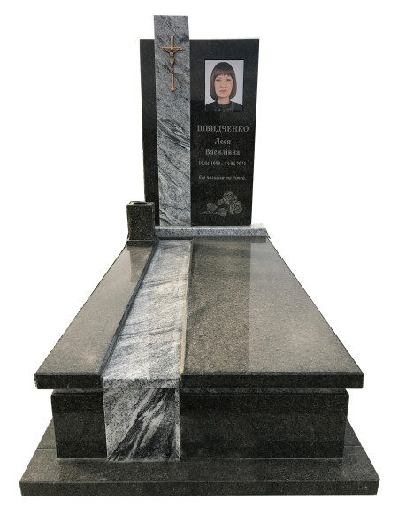 Пам'ятник з Viscount white та човнового Пам'ятник з Viscount white та човнового