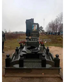 Пам'ятник з граніту Пам'ятник з граніту