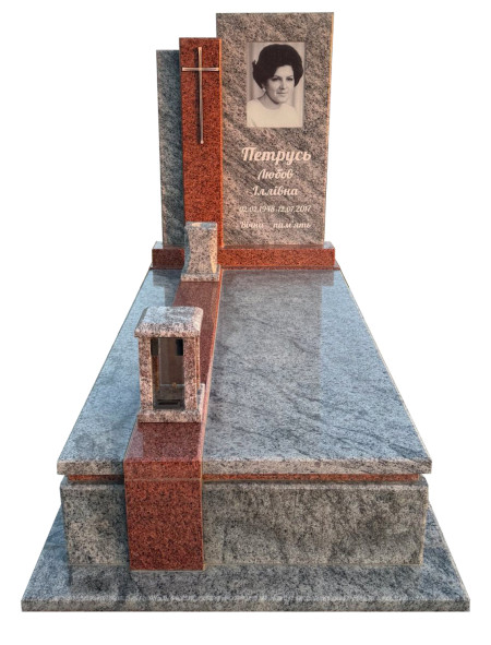 Пам'ятник з лізниківського граніту та гранату