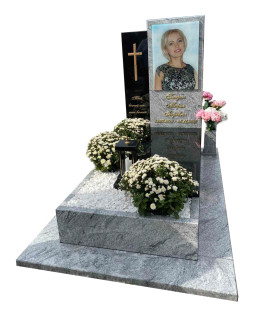 Пам'ятник з Viscount white та габро
