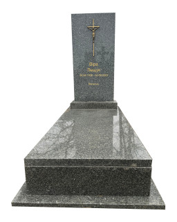 Пам'ятник з покостівського граніту Пам'ятник з покостівського граніту