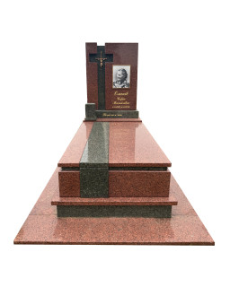 Пам'ятник з маславки та лізнику