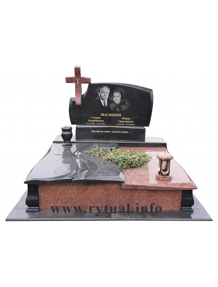 Пам'ятник з лізниківського та букінського граніту