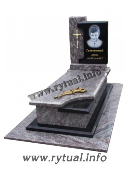 Пам'ятник з гранату та букінського граніту