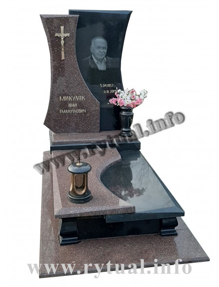 Пам'ятник з токівського та букінського граніту