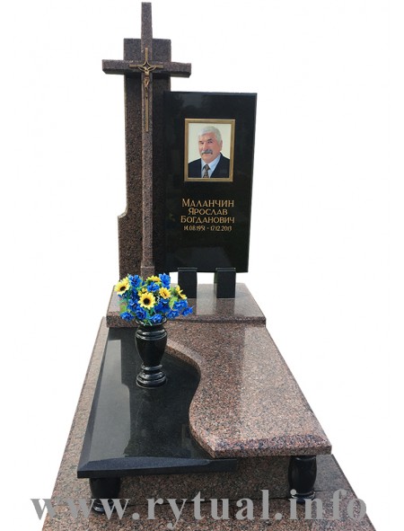 Пам'ятник з межирічки та букінського граніту Пам'ятник з межирічки та букінського граніту
